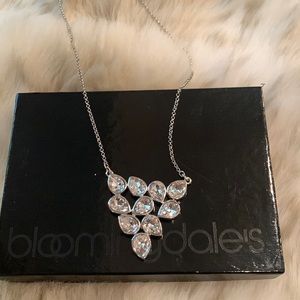 Tahari necklace NWT